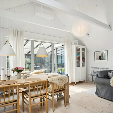 Nyaraló Cozy Summer House Close To The