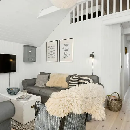 Cozy Summer House Close To The Nyaraló