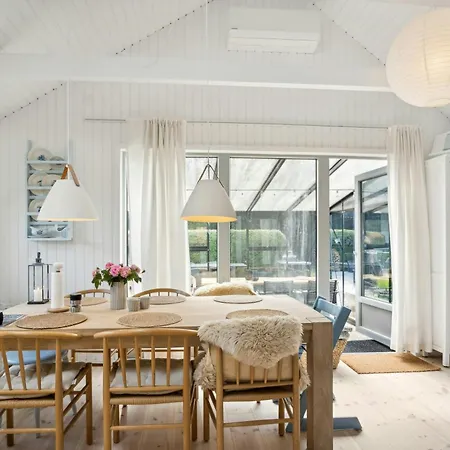 Nyaraló Cozy Summer House Close To The